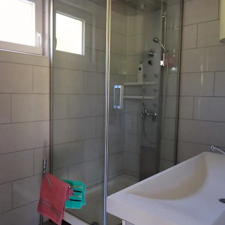 Kuca Aura Holiday home