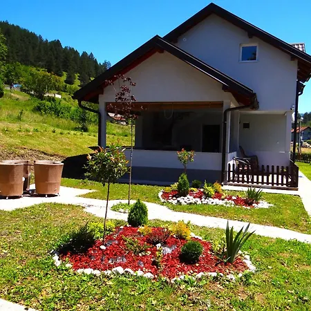 Kuca Aura 別荘 Višegrad